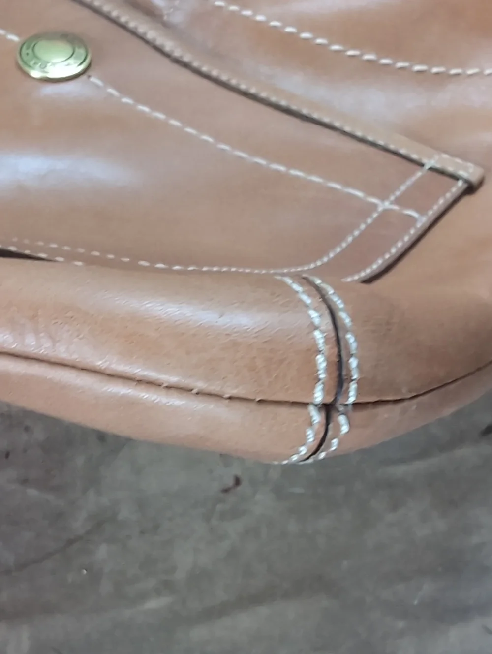Coach Caramel Leather Shoulder Bag - Picture 10 of 13